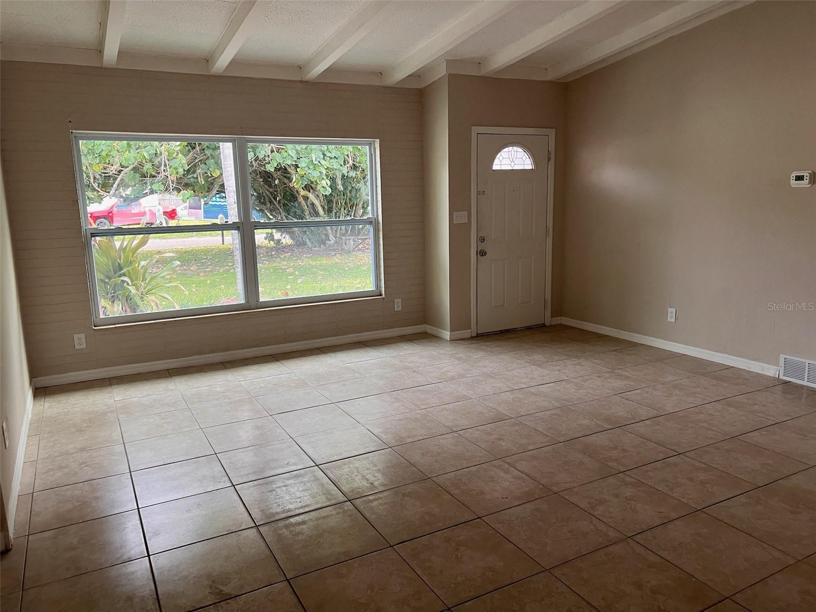 3633 Roxane Blvd, Sarasota, FL 34235 photo