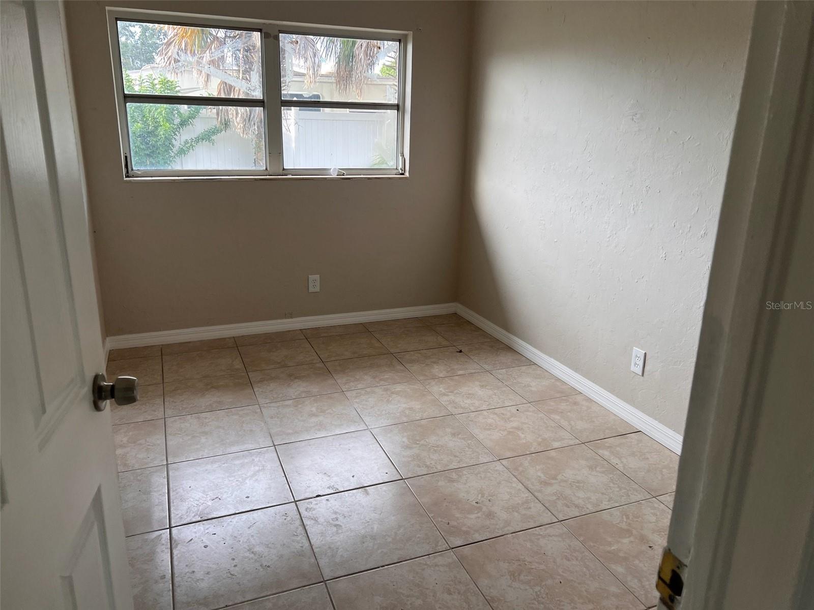 3633 Roxane Blvd, Sarasota, FL 34235 photo