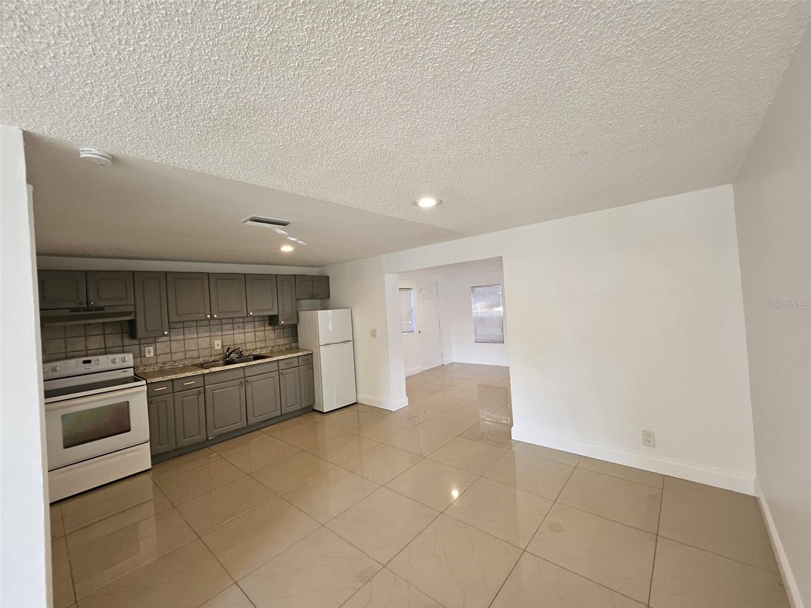 6004 Fortune Pl, Apollo Beach, FL 33572 photo