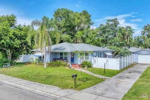 Single Family Residence in SARASOTA FL 401 N JEFFERSON AVENUE.jpg