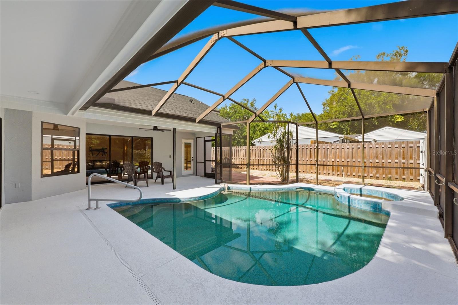 3040 Windridge Oaks Dr, Palm Harbor, FL 34684 photo
