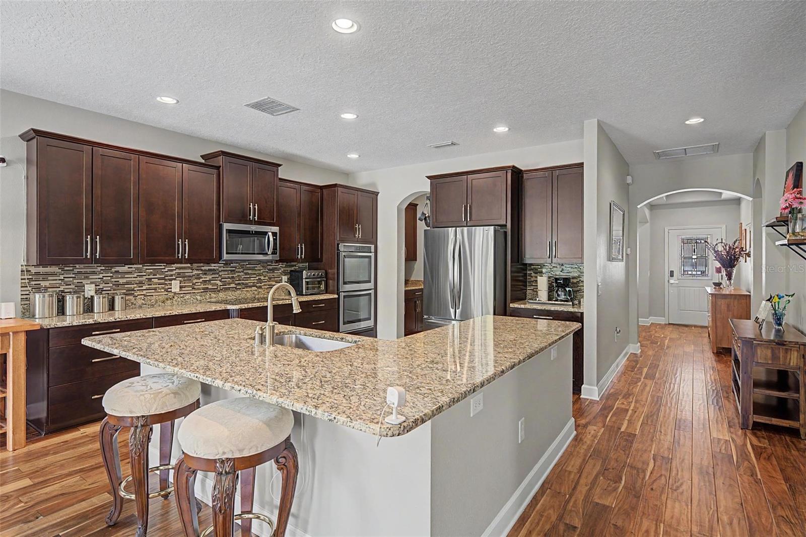 1231 Ketzal Dr, Trinity, FL 34655 photo