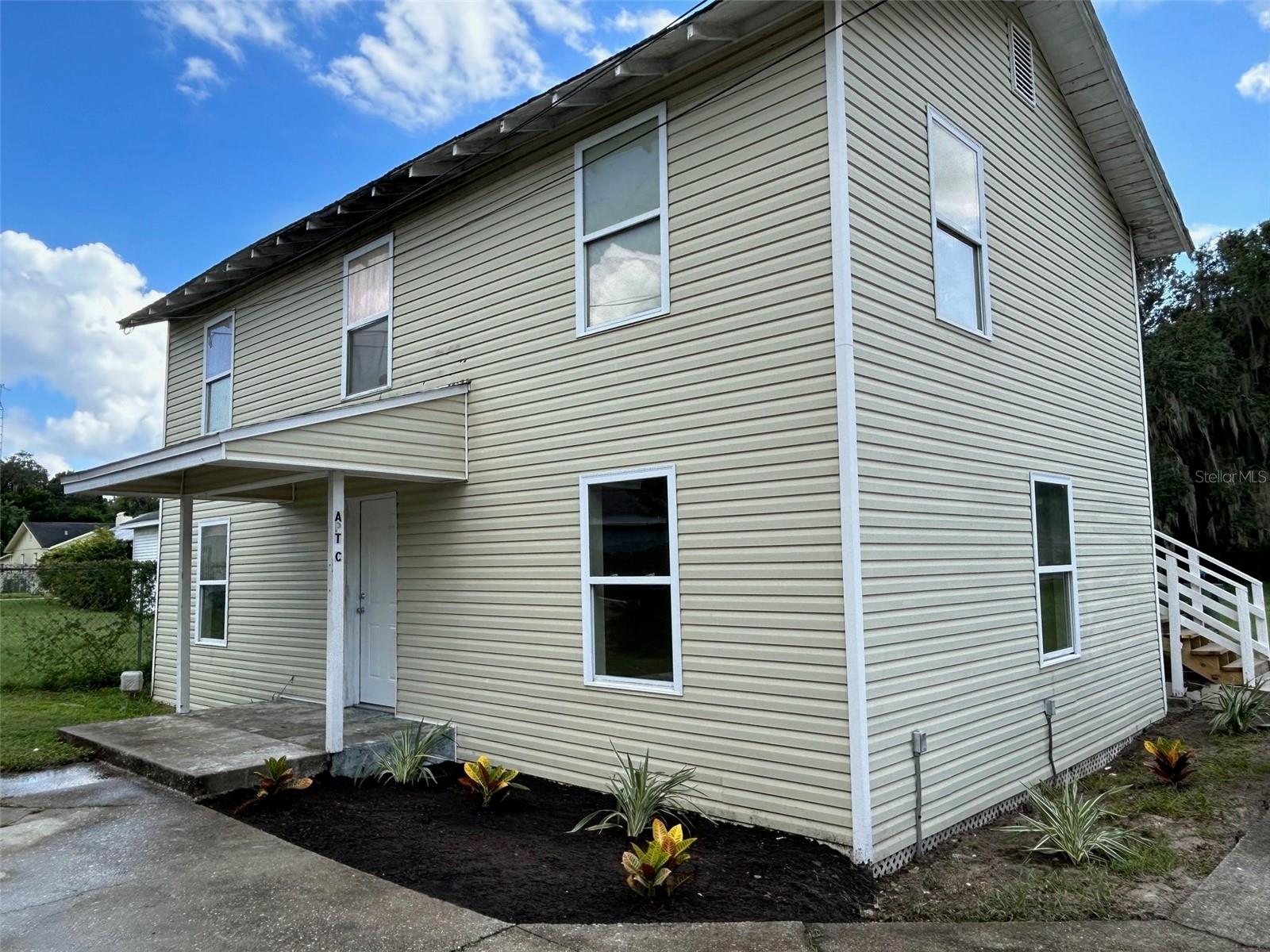 400 6 St, Leesburg, FL 34748
