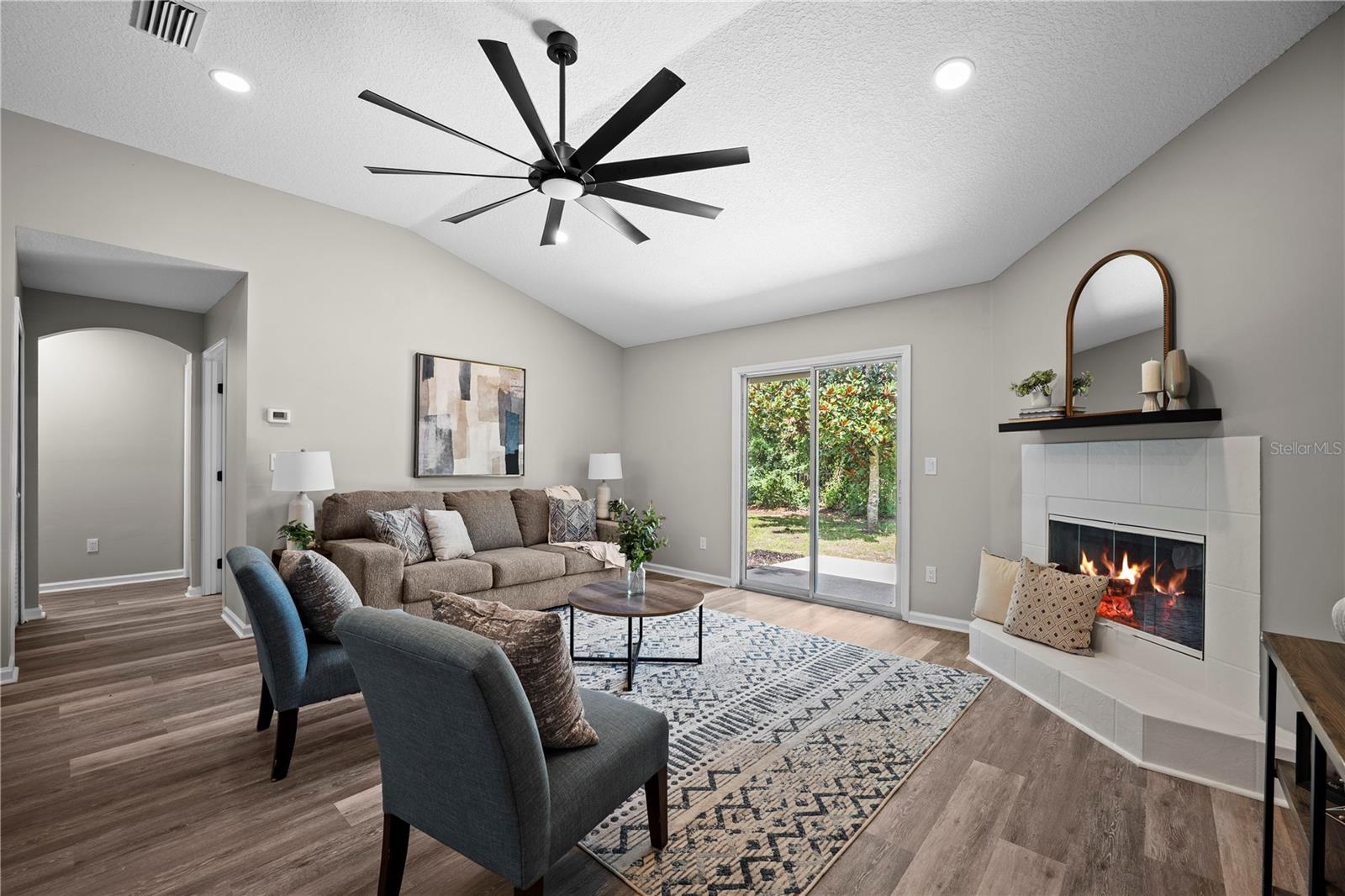 4048 Edgeland Trl, Middleburg, FL 32068 photo