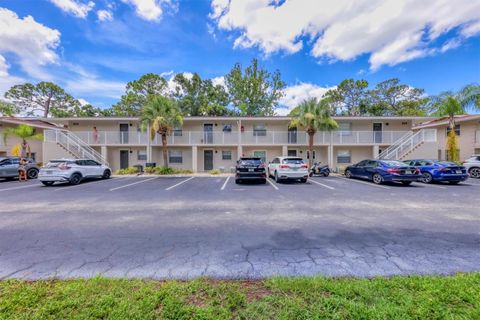 Condominium in SARASOTA FL 924 LA COSTA CIRCLE #4.jpg