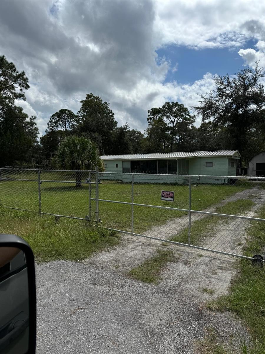 6300 Linden Dr, Homosassa, FL 34446