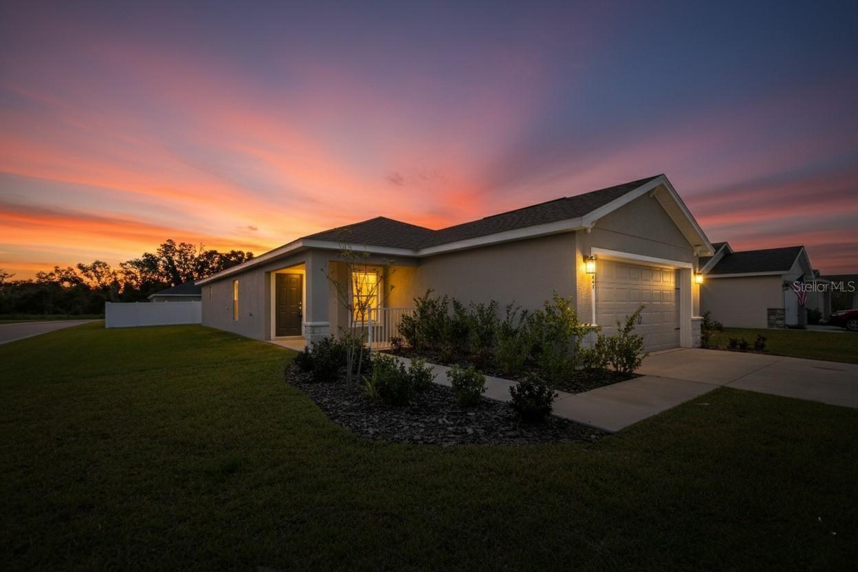 1047 Aruba Ave, Mulberry, FL 33860 photo