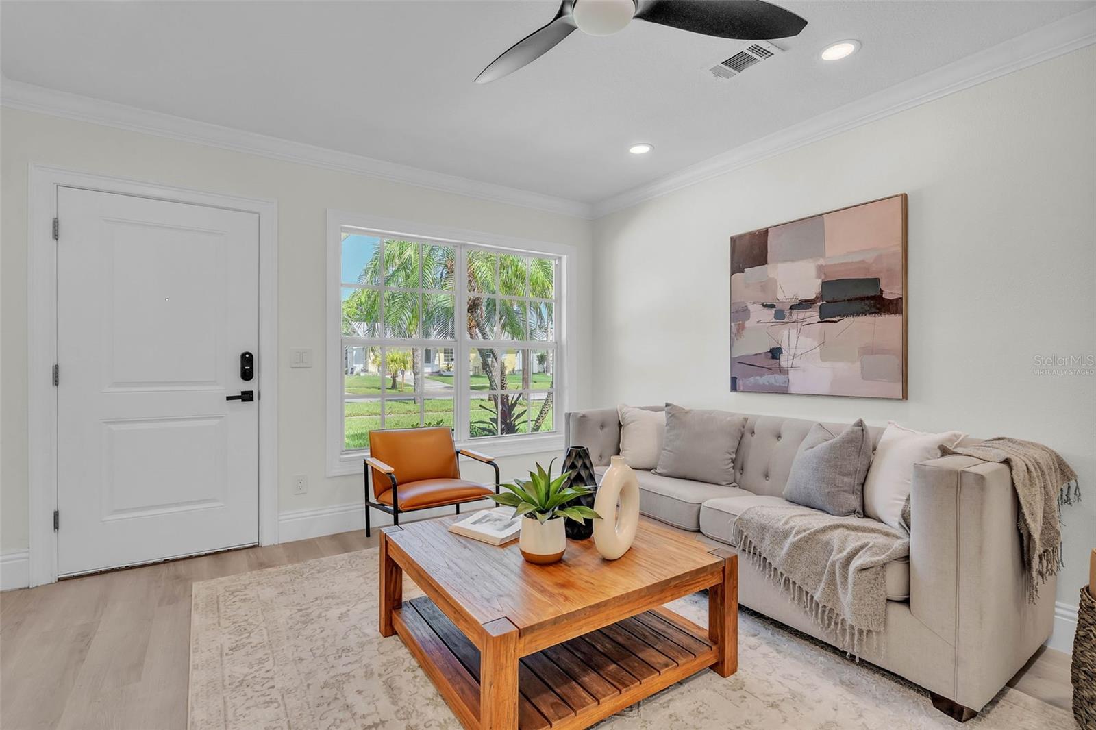 965 Bruce Ave, Clearwater Beach, FL 33767 photo