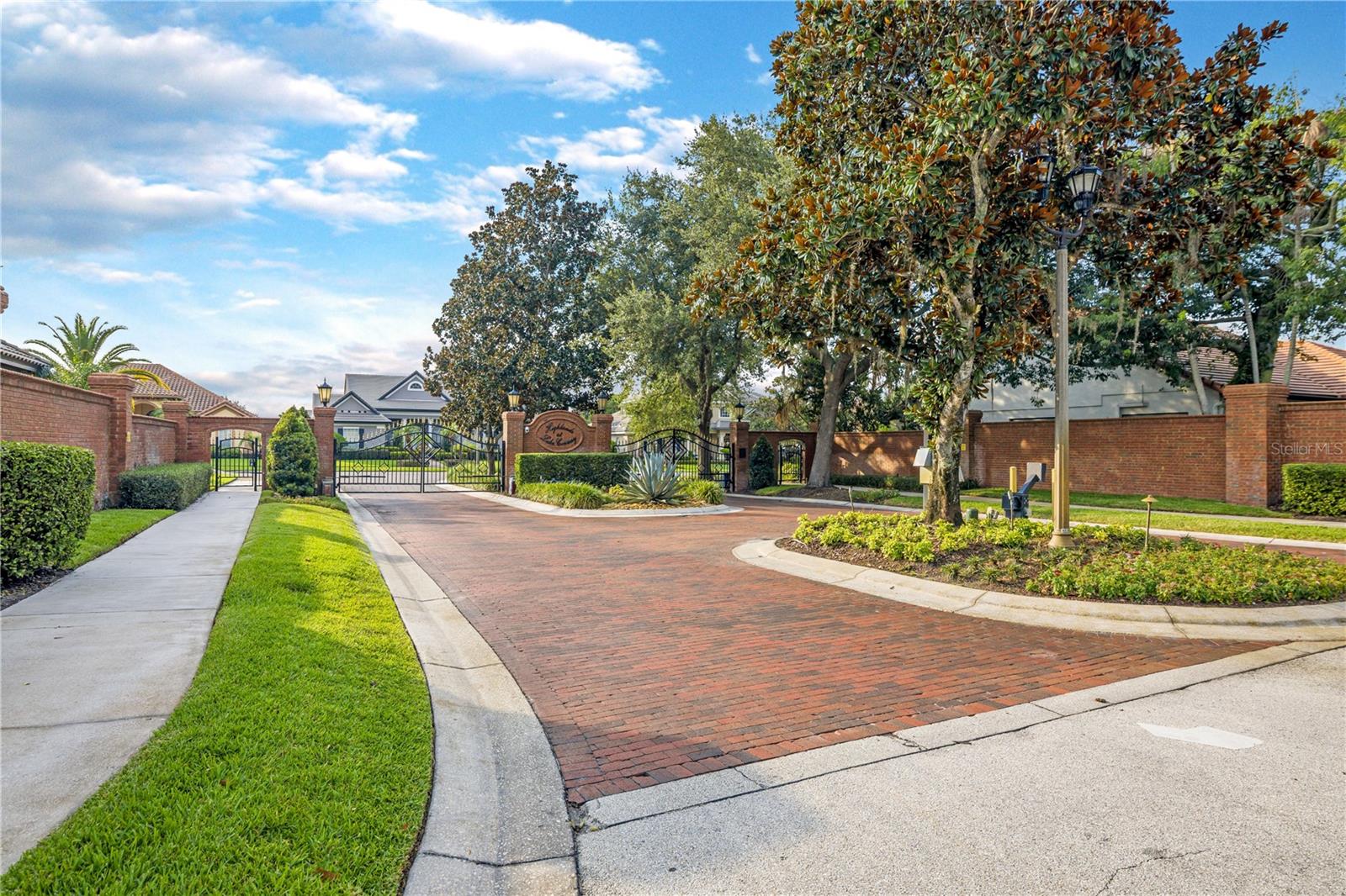 1623 Conway Isle Cir, Belle Isle, FL 32809 photo