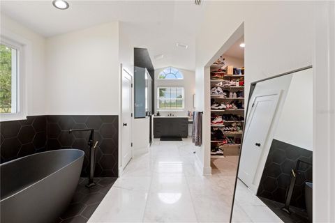 Single Family Residence in DADE CITY FL 31949 AMBERLEA RD 47.jpg