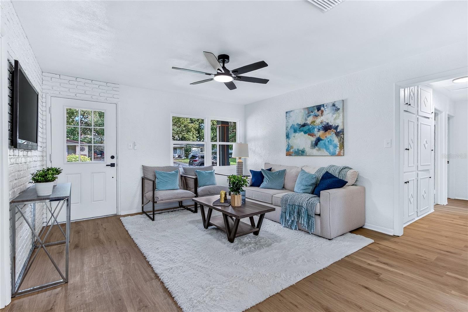 2426 S Laurel Ave, Sanford, FL 32771 photo