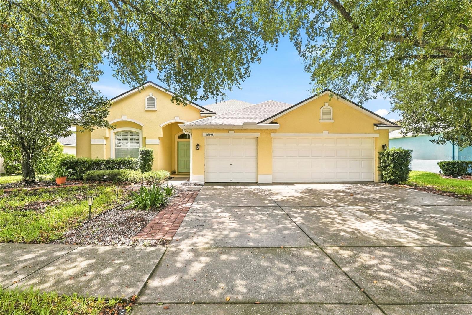 16748 Midsummer Ln, Spring Hill, FL 34610 photo