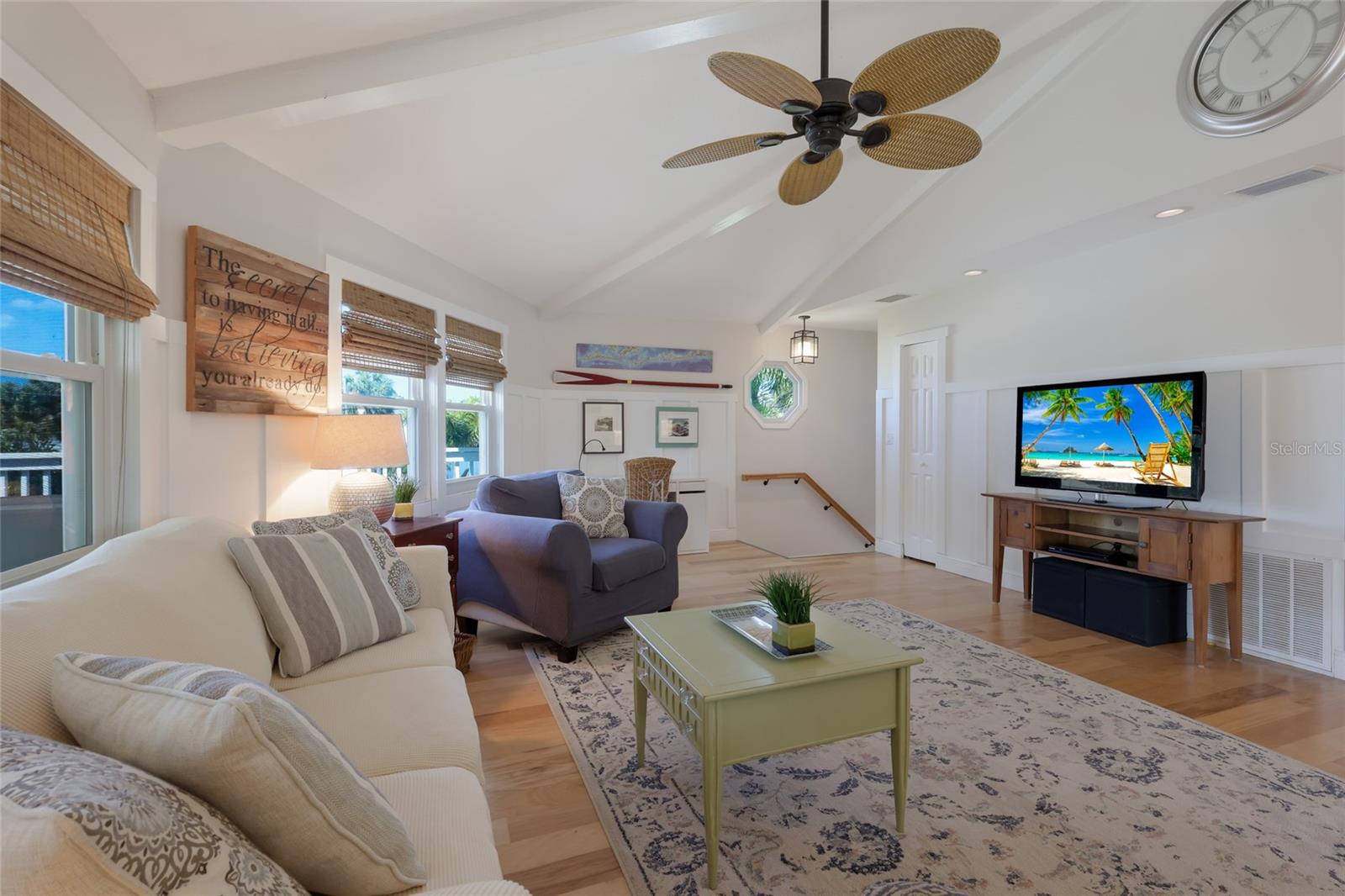 221 85 St, Holmes Beach, FL 34217 photo