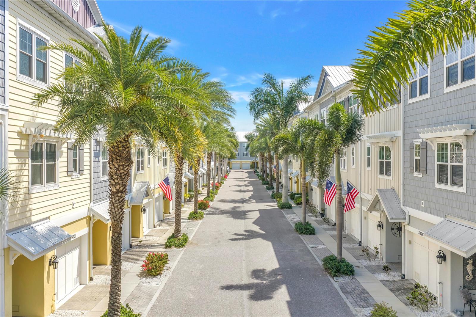 3207 Nautical Pl, Saint Petersburg, FL 33712 photo