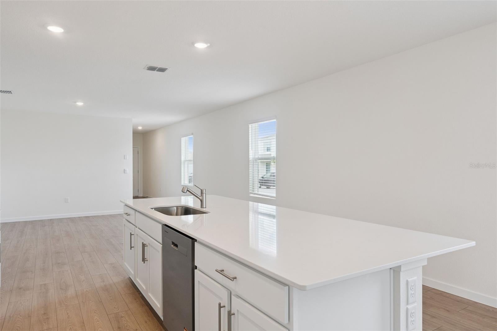 5198 Blanket Flower St, Apopka, FL 32712 photo