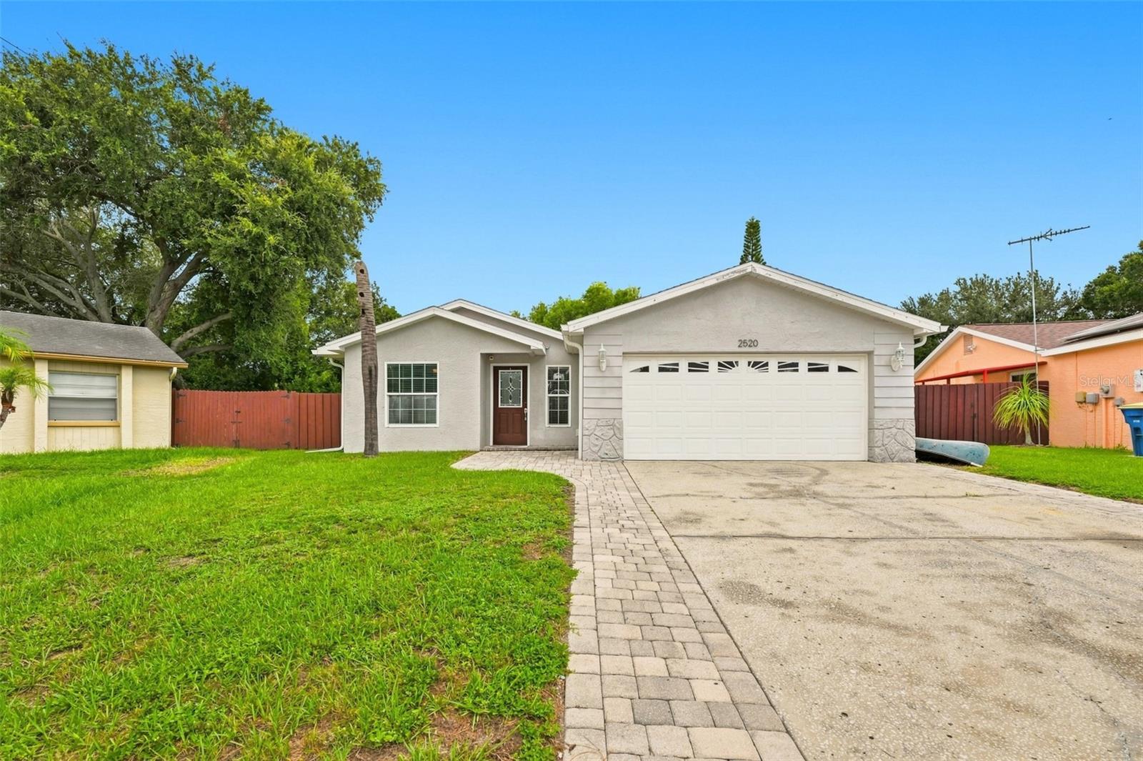 2520 Fawn Ct, Clearwater, FL 33761 photo
