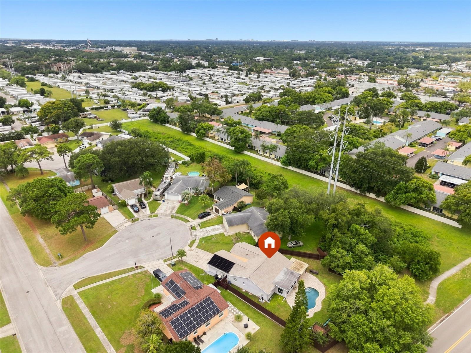 2520 Fawn Ct, Clearwater, FL 33761 photo