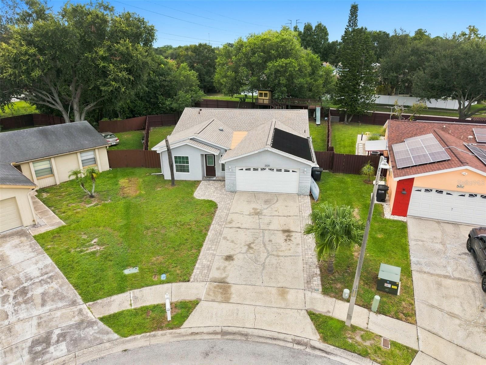 2520 Fawn Ct, Clearwater, FL 33761 photo