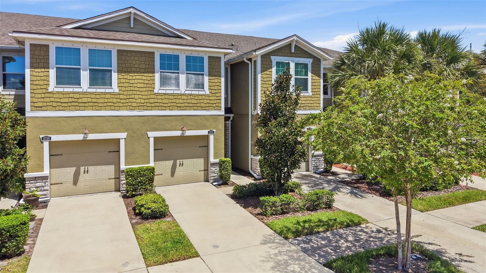 11752 Cambium Crown Dr, Riverview, FL 33569