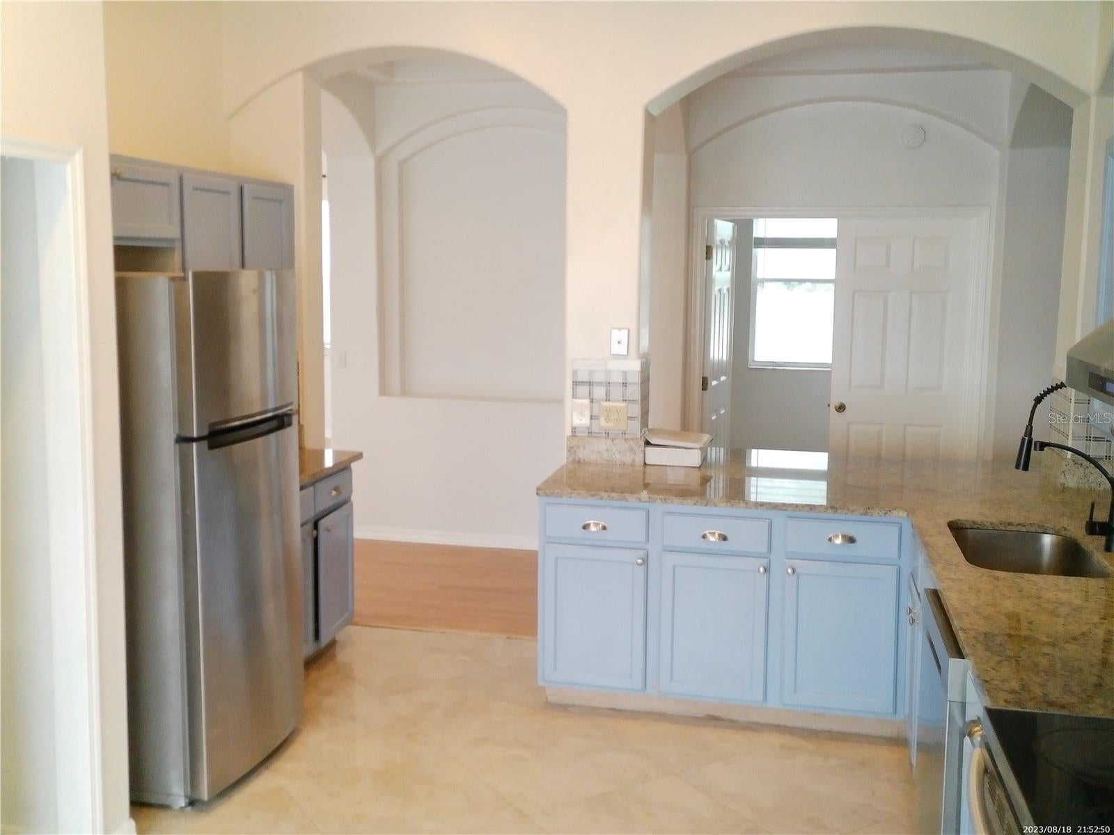 3752 Becontree Pl, Oviedo, FL 32765 photo