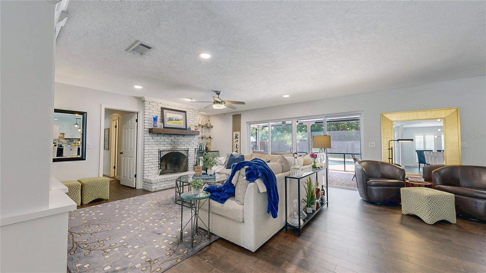 718 Fox Valley Dr, Longwood, FL 32779 photo