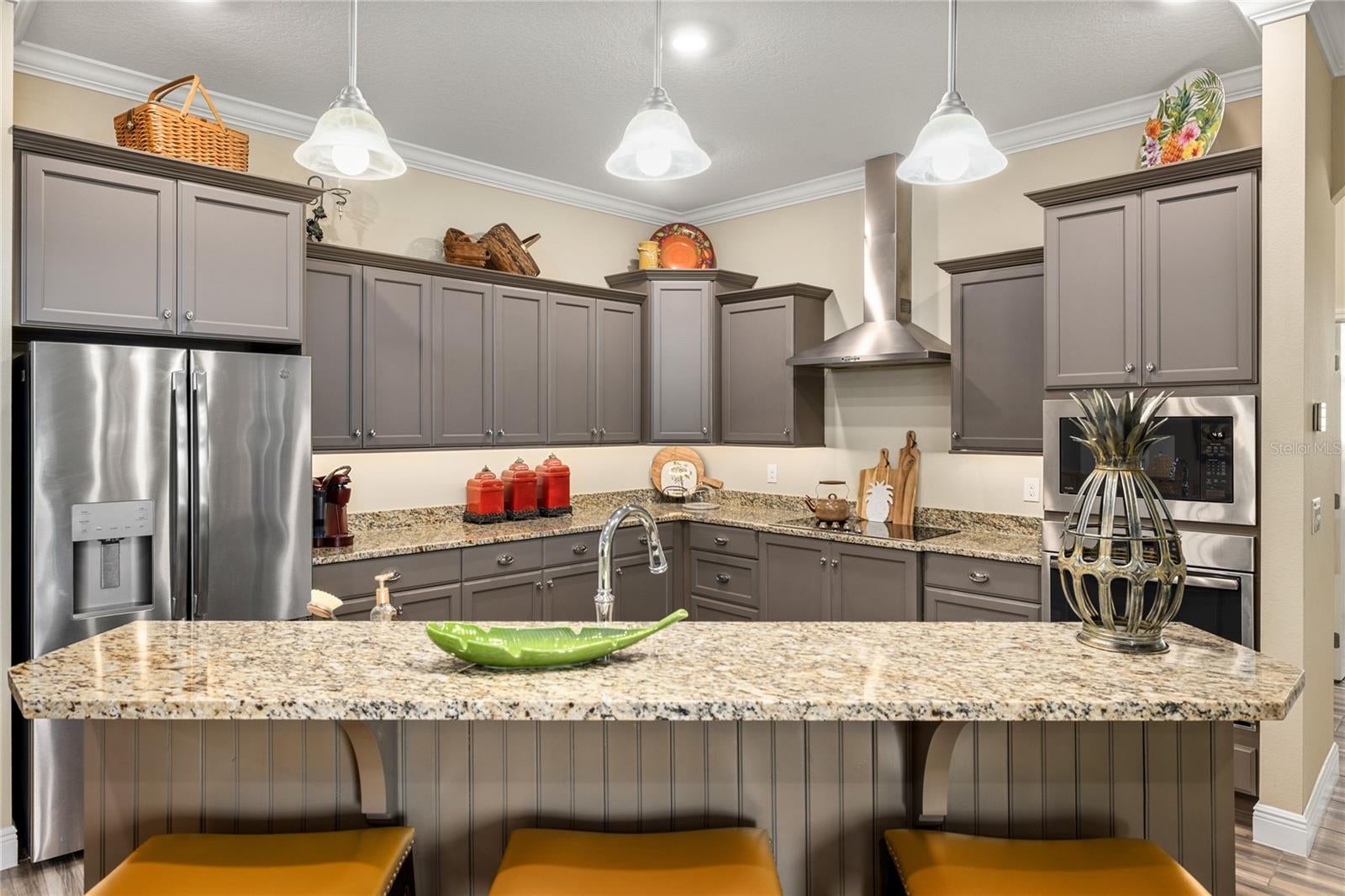 1097 Sugar Loaf Key Loop, Lady Lake, FL 32159 photo