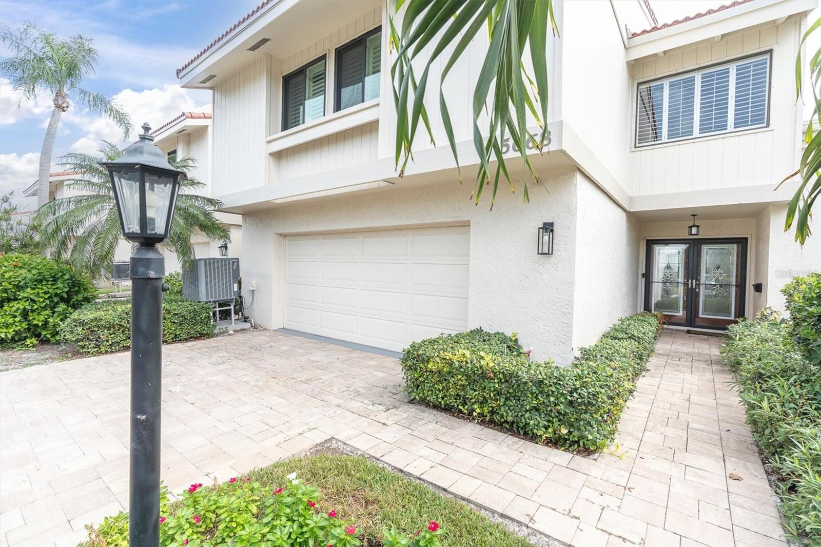 5668 Escondida Blvd, Saint Petersburg, FL 33715