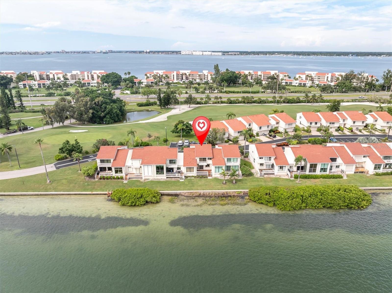 5668 Escondida Blvd, Saint Petersburg, FL 33715 photo