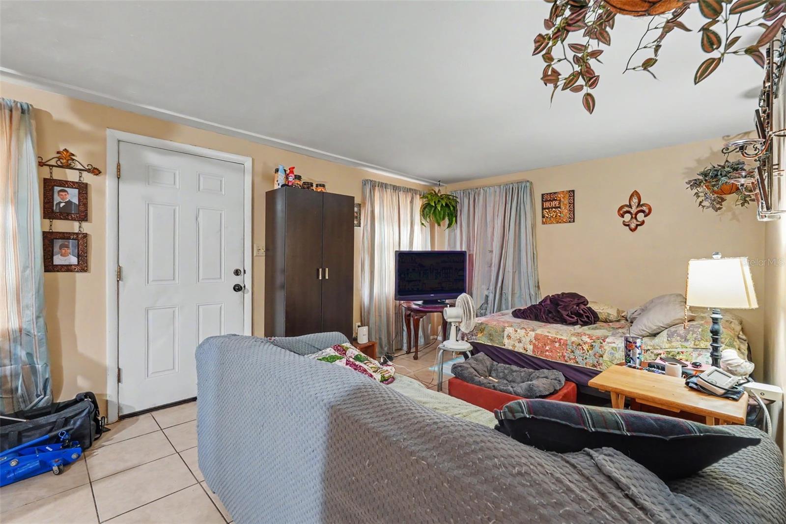 5513 Oceanic Rd, Holiday, FL 34690 photo
