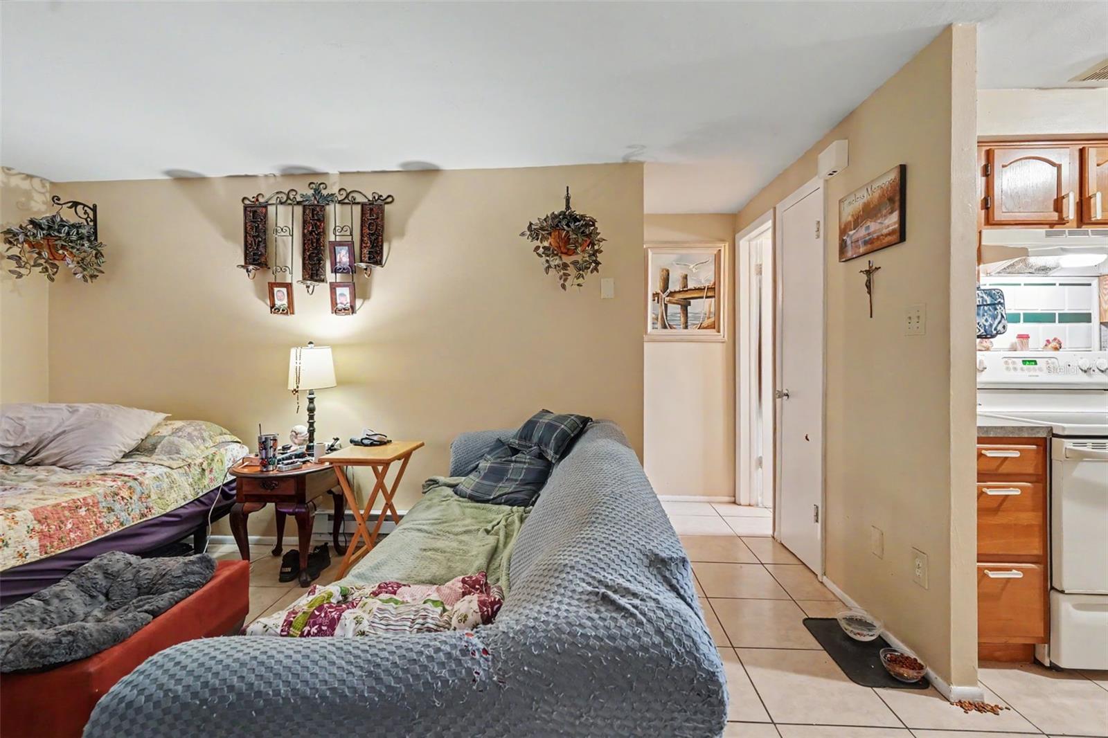 5513 Oceanic Rd, Holiday, FL 34690 photo