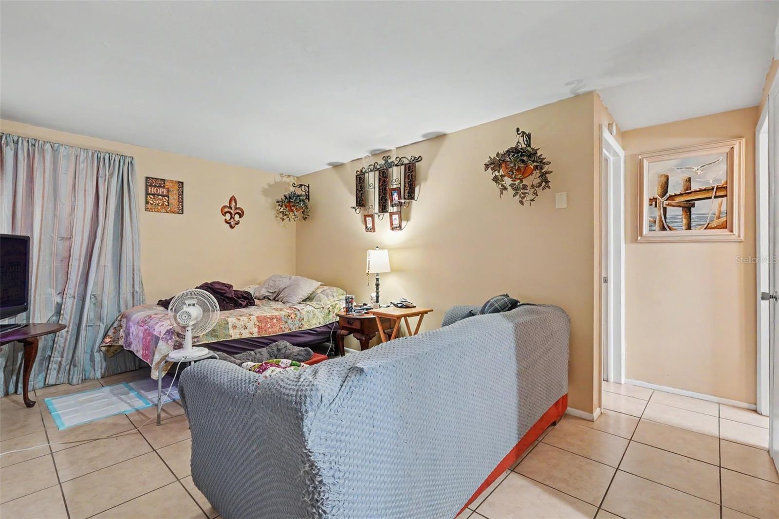 5513 Oceanic Rd, Holiday, FL 34690 photo