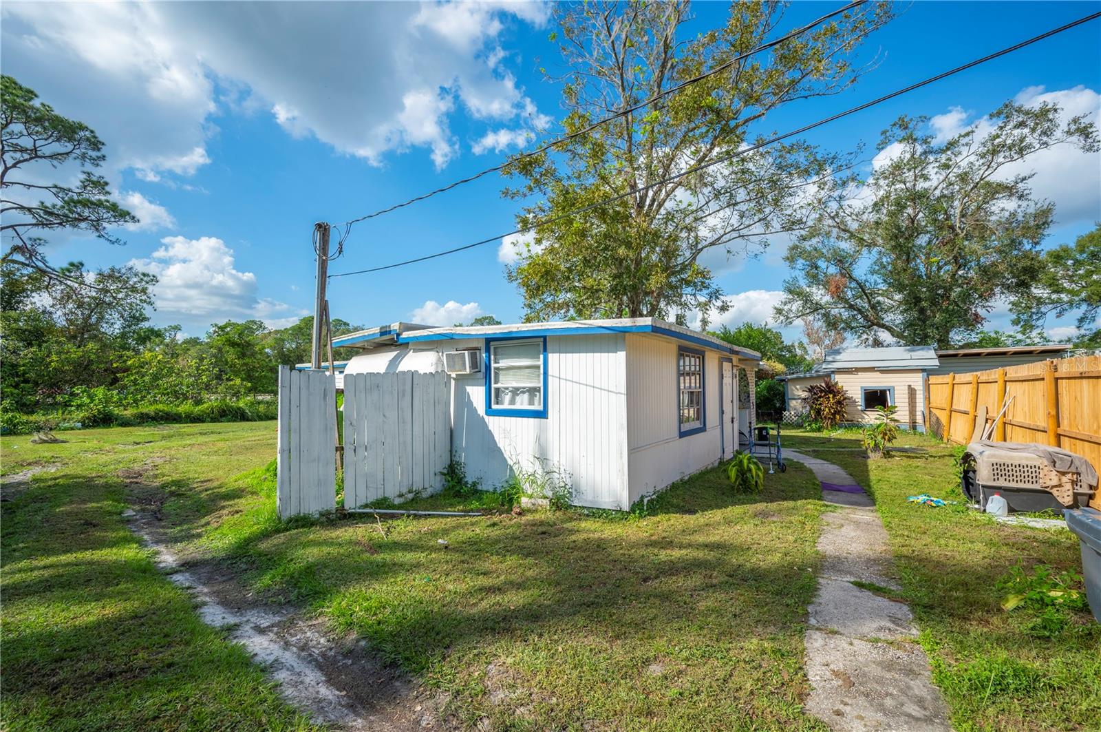 3221 AND 3225 Crutchfield Rd, Lakeland, FL 33805 photo