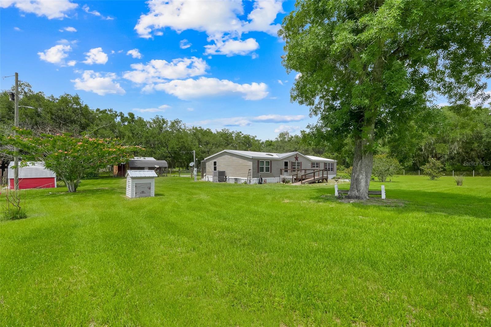 21301 Quail Hammock Ln, Groveland, FL 34736 photo
