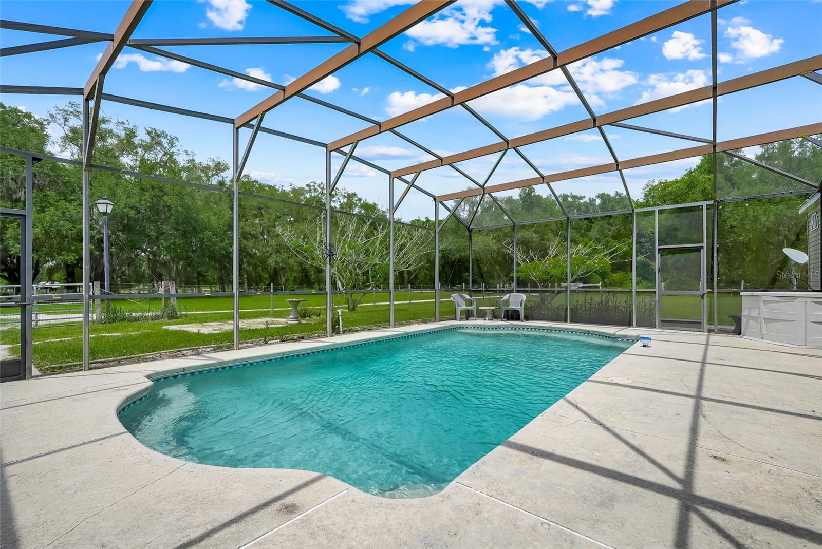 21301 Quail Hammock Ln, Groveland, FL 34736 photo