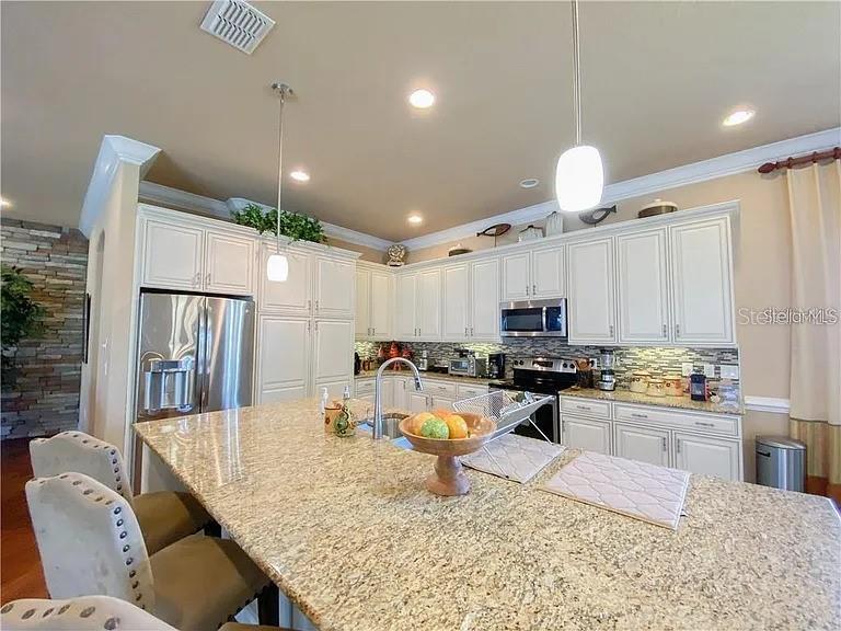 2810 Swoop Cir, Kissimmee, FL 34741 photo