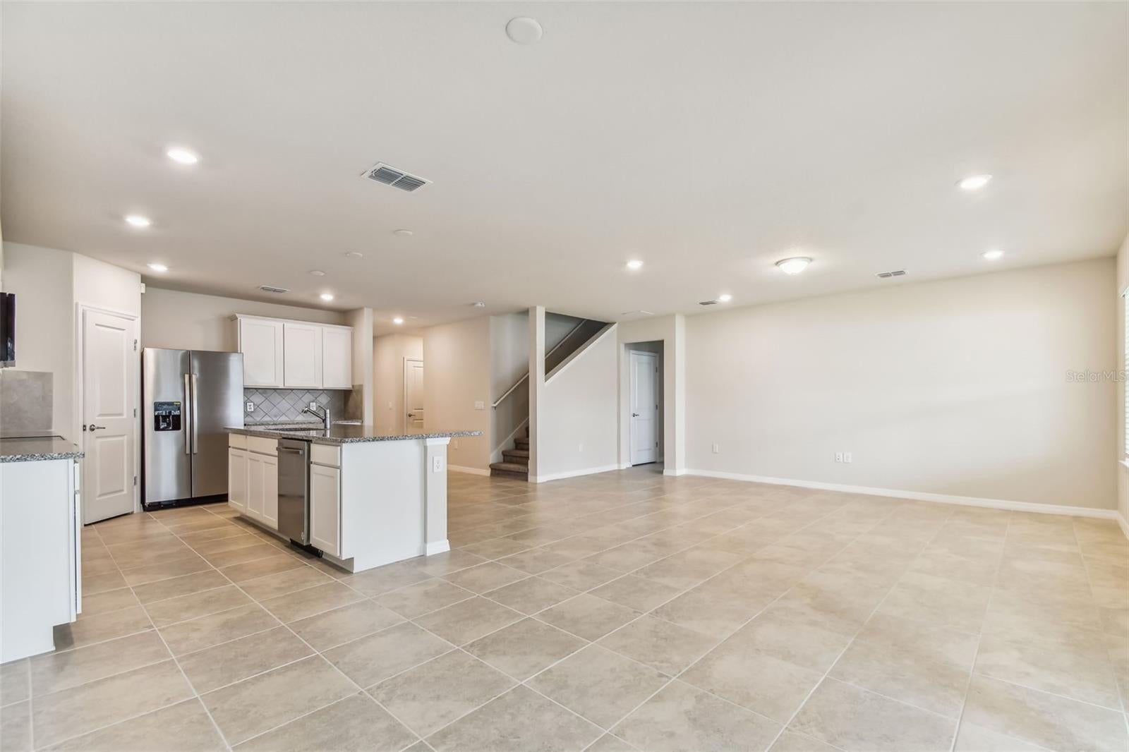 6573 Blazing Spirit St, Wesley Chapel, FL 33545 photo