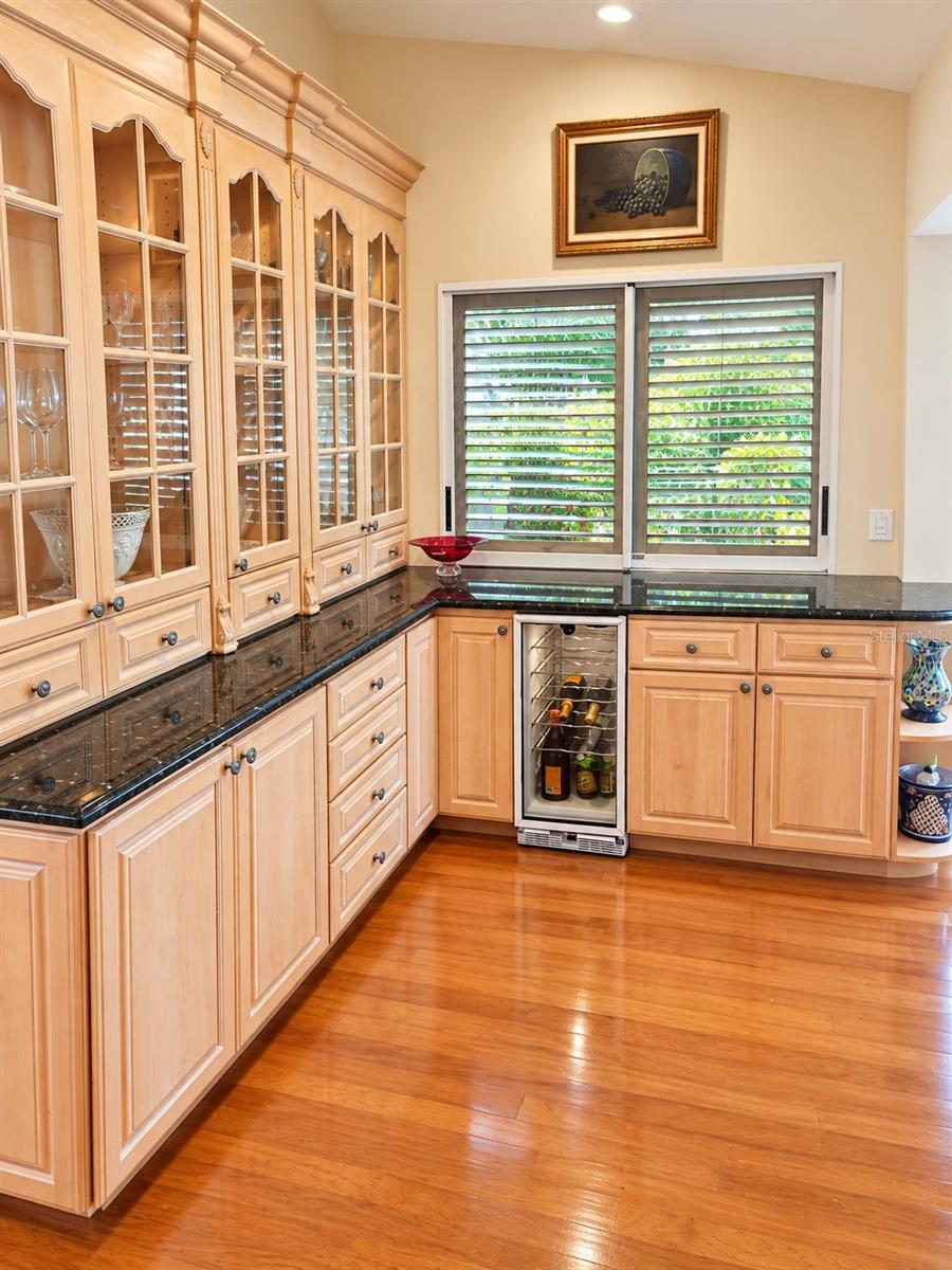 3701 Prairie Dunes Dr, Sarasota, FL 34238 photo