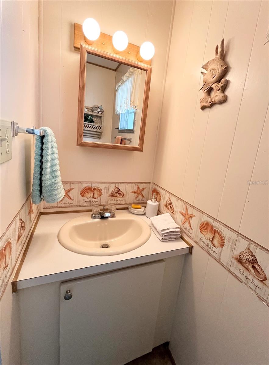 Mobile Home in SARASOTA FL 3335 SPANISH OAK TERRACE 26.jpg