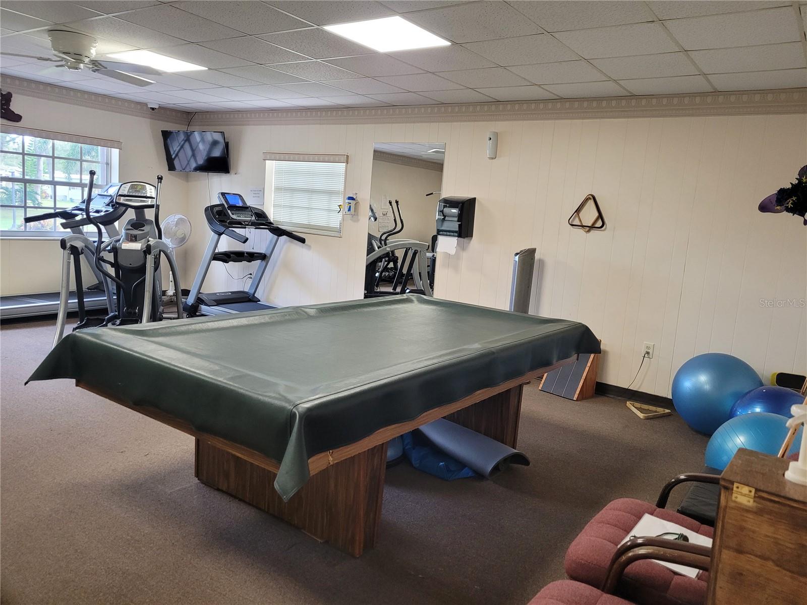 Mobile Home in SARASOTA FL 3335 SPANISH OAK TERRACE 63.jpg