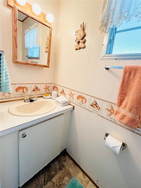 Mobile Home in SARASOTA FL 3335 SPANISH OAK TERRACE 27.jpg