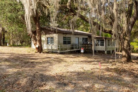 Single Family Residence in KEYSTONE HEIGHTS FL 198 SE 59TH STREET.jpg