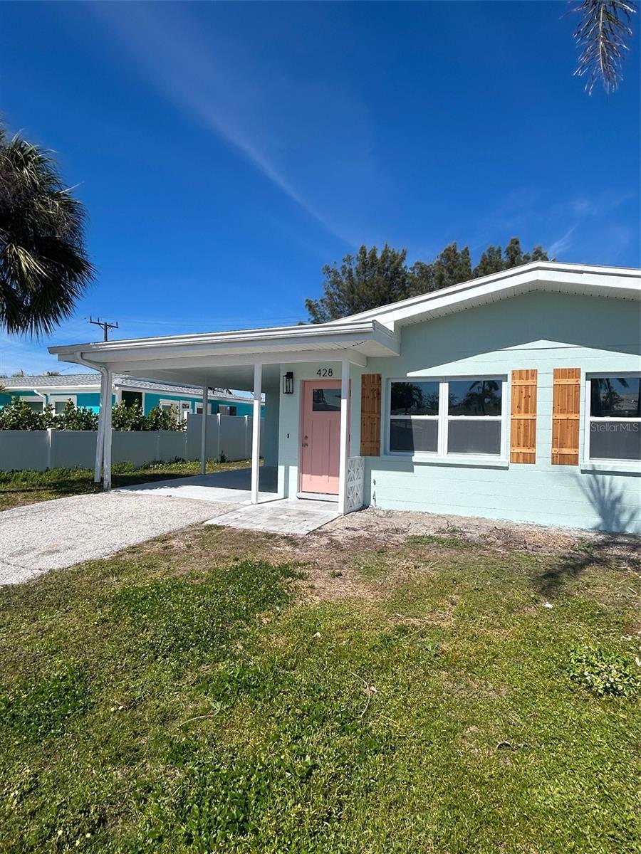 428 62 St, Holmes Beach, FL 34217