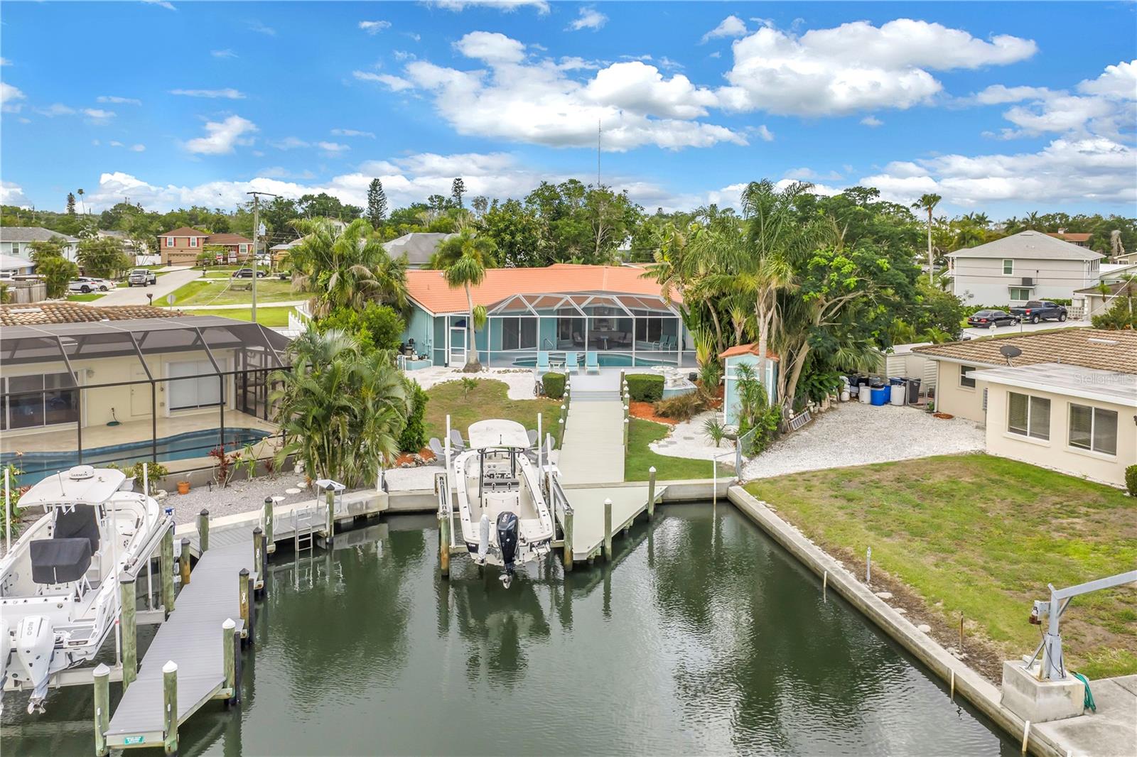 4911 Palmetto Point Dr, Palmetto, FL 34221 photo