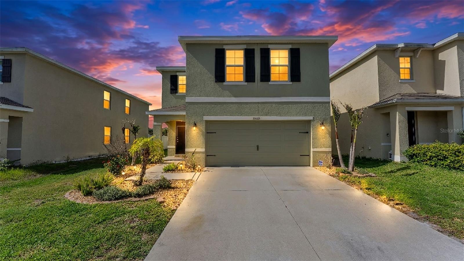 3509 Diamond Leaf Ct, Valrico, FL 33594
