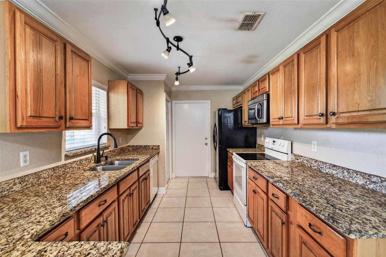 2820 Livingston Rd, Avon Park, FL 33825 photo