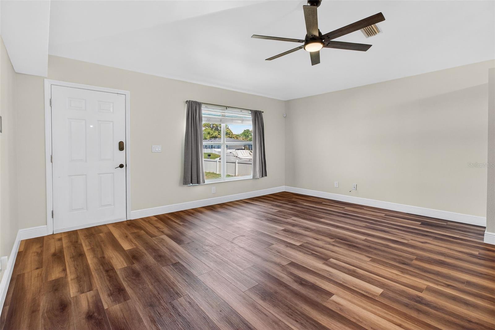 2174 19 Ave, Largo, FL 33774 photo