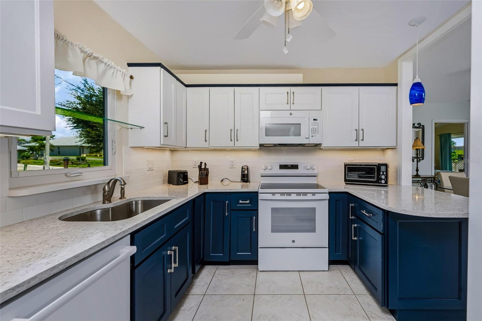 1941 Illinois Ave, Englewood, FL 34224 photo
