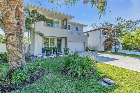 Single Family Residence in SARASOTA FL 2586 PROSPECT STREET.jpg