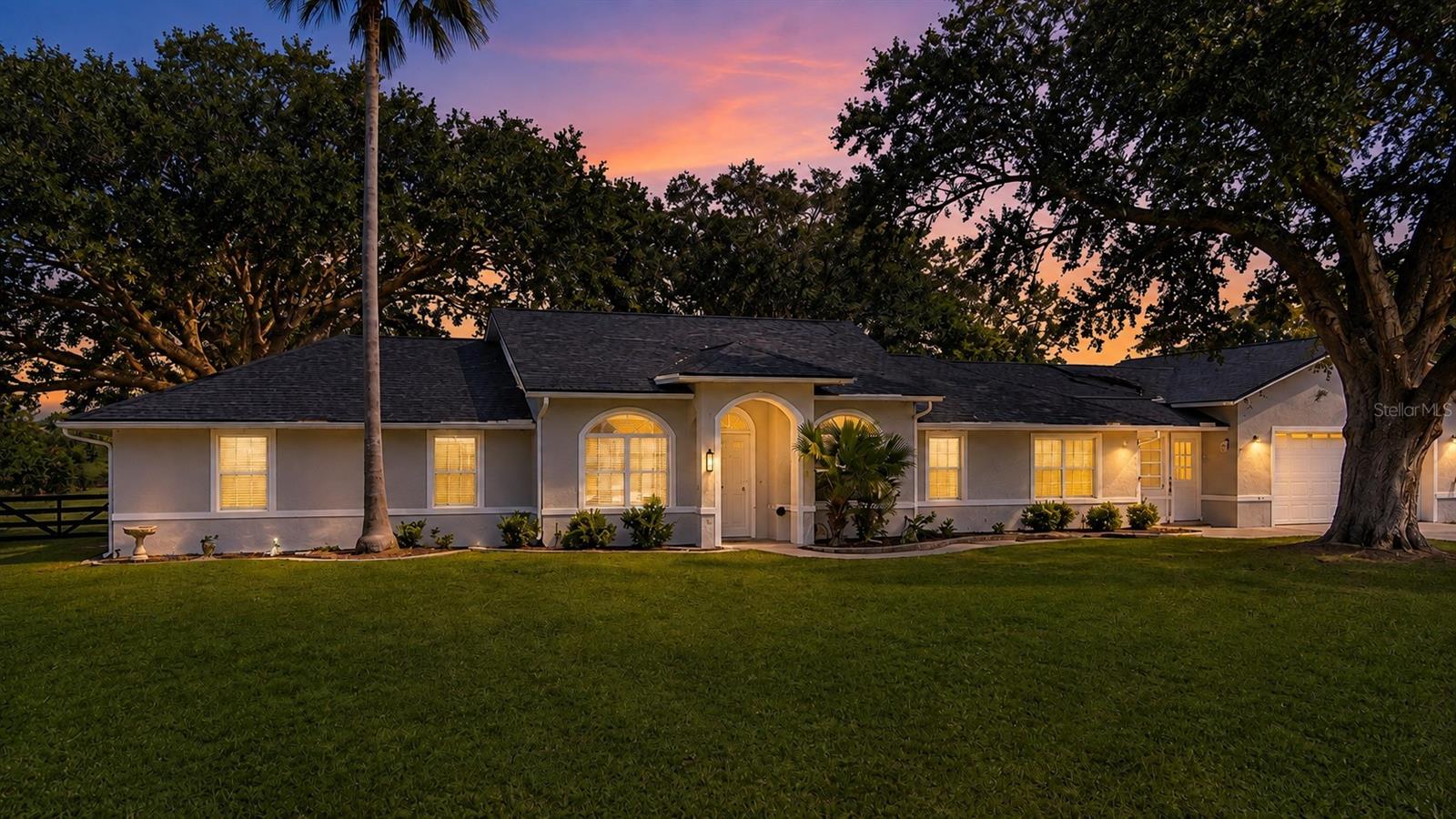 3635 Stephen Rd, Lady Lake, FL 32159