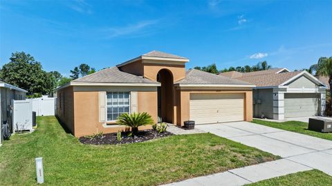 Single Family Residence in WESLEY CHAPEL FL 26850 MIDDLEGROUND LOOP.jpg